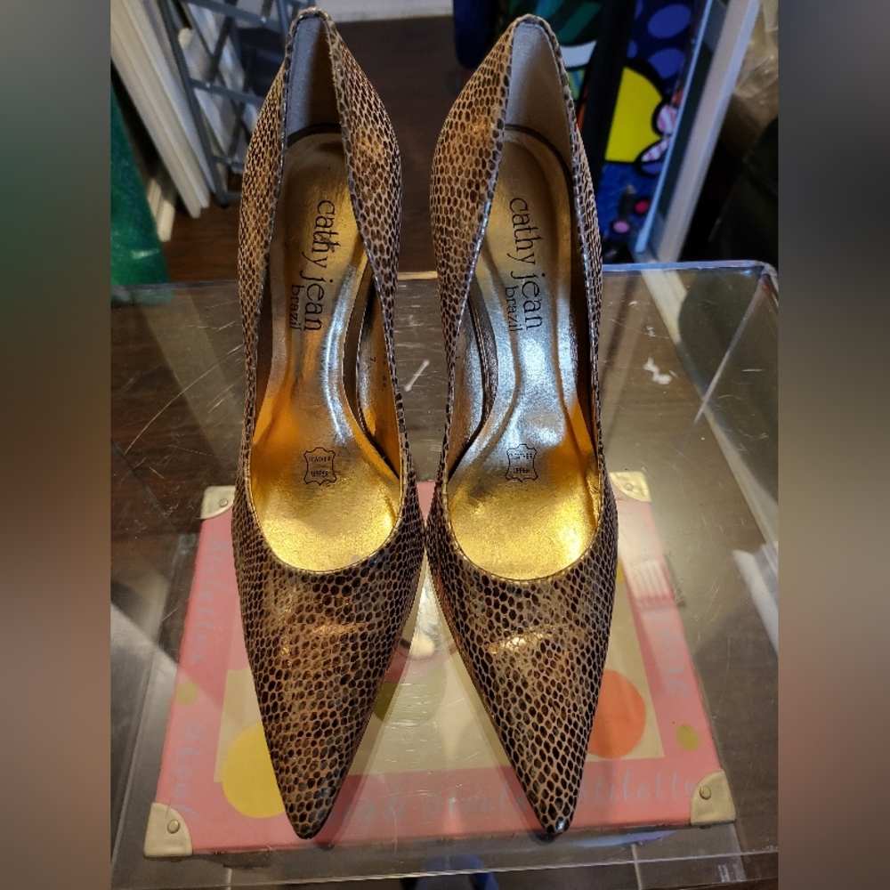 Cathy Jean high heels